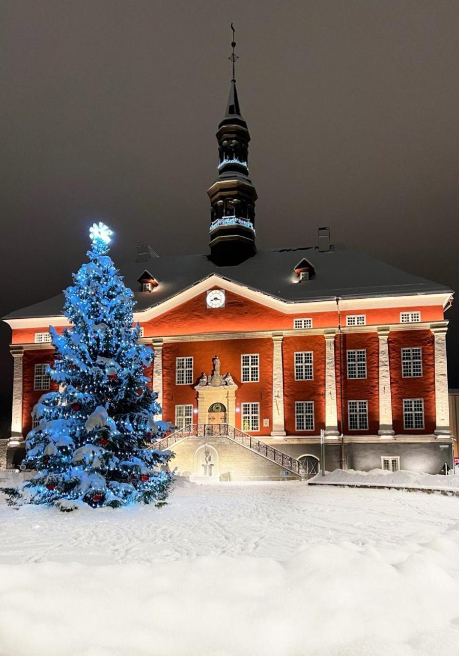 Location * Narva